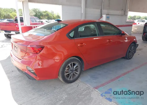 2022 Kia Forte Lxs z USA, uszkodzony, nr VIN 3KPF24ADXNE419260